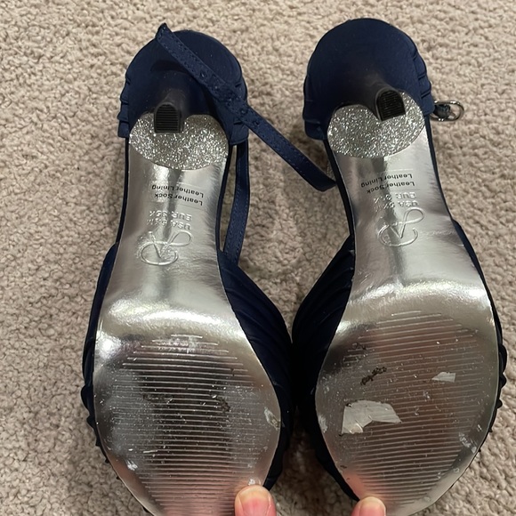 ADRIANA PAPELL heels - Picture 4 of 6